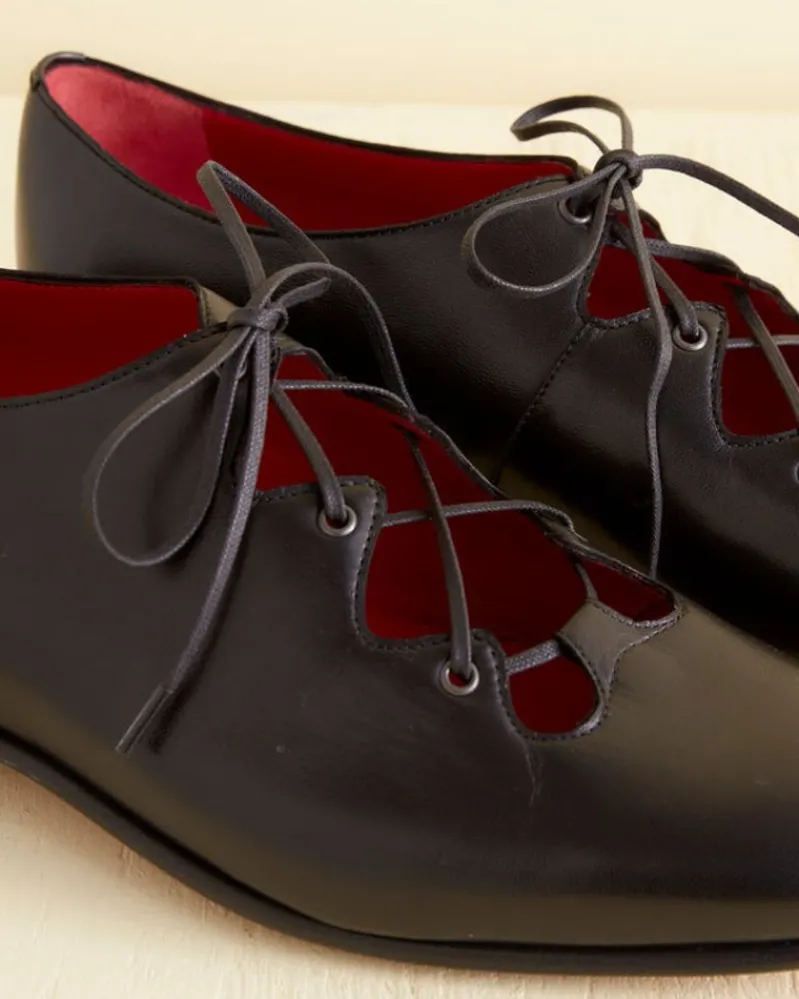 Shoes<BODE County Clare Shoe - Black